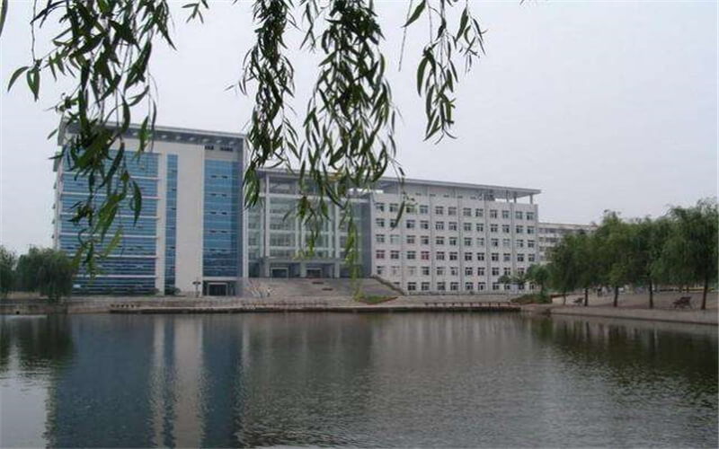 湖北三峽職業(yè)技術(shù)學(xué)院